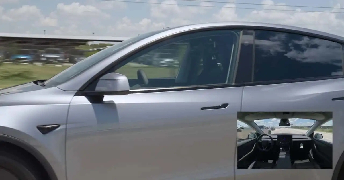 Công nghệ tự lái: Xe điện chạy 24km đến cửa nhà khách