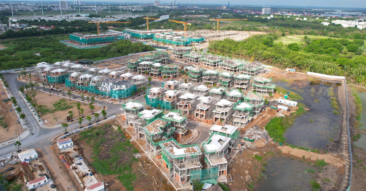 Chủ tịch UBND TP.HCM: Sẽ có hướng dẫn để người dân không cần xin phép xây dựng, chỉ cần đăng ký