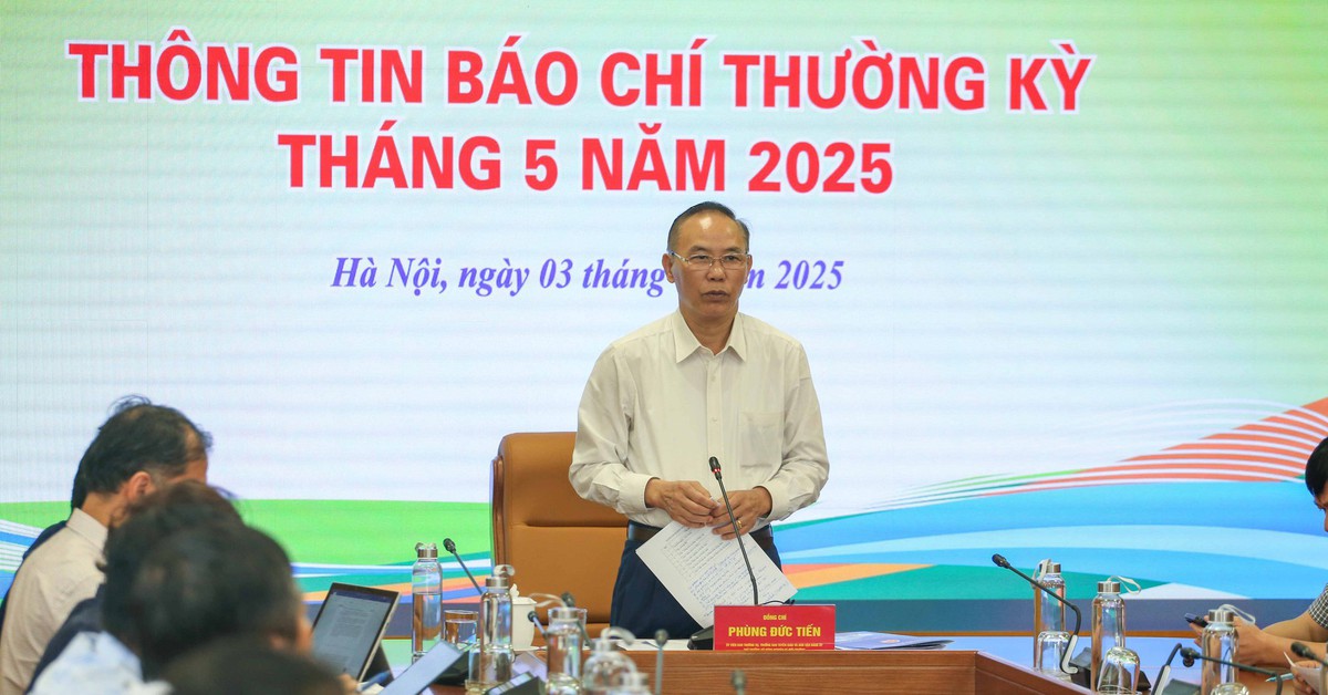 Lãnh đạo Bộ Nông nghiệp và Môi trường nói gì về việc tiêu hủy heo cho cá ăn?