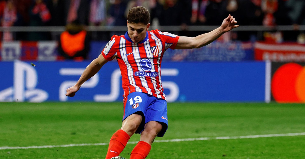 IFAB sửa luật đá 11m, đau đớn cho Atletico