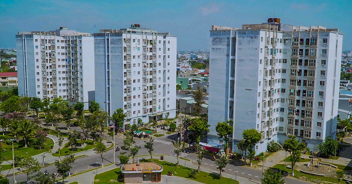 Tin tức sáng 4-6: TP.HCM giảm thời gian làm thủ tục hành chính; Người trẻ được vay mua nhà lãi thấp