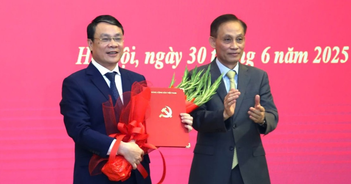 Bí thư Nam Định, chủ tịch Thái Nguyên nhận nhiệm vụ mới