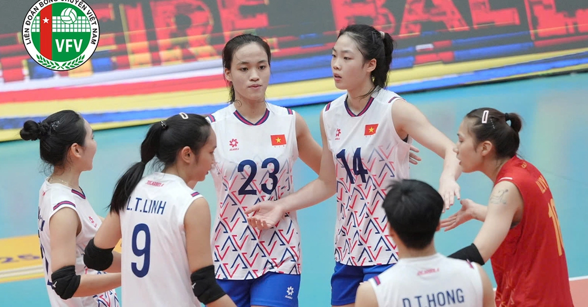Bóng chuyền nữ U21 Việt Nam tạo điểm nhấn trước đương kim vô địch VTV Cup