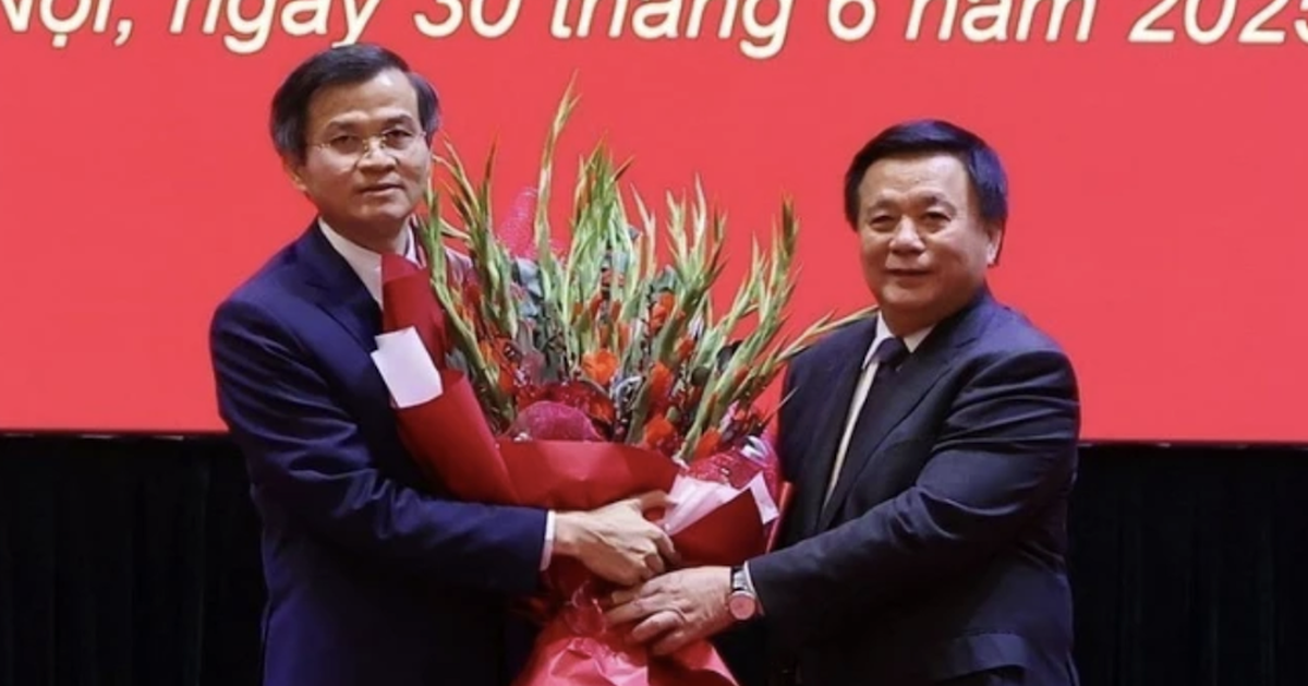 Ông Đoàn Minh Huấn làm phó giám đốc thường trực Học viện Chính trị quốc gia Hồ Chí Minh