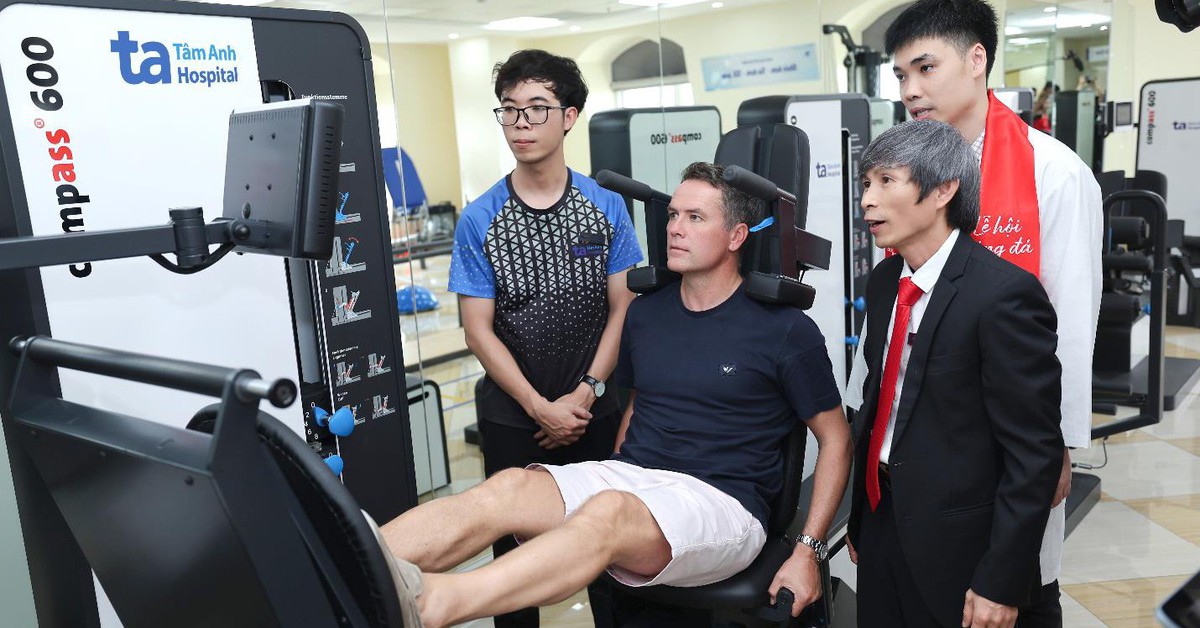 Dàn huyền thoại Man Đỏ được chăm sóc ở Bệnh viện Tâm Anh