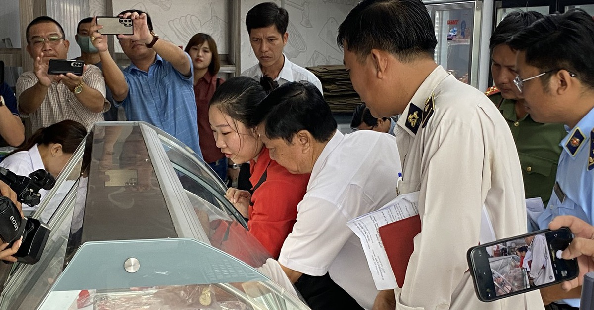 Người 'tố' Công ty C.P. bán heo bệnh: Đã cung cấp đủ tài liệu cho cơ quan chức năng