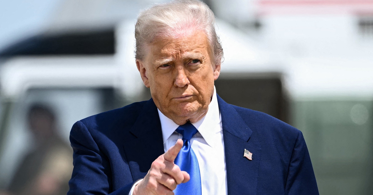 Ông Trump chính thức tăng gấp đôi thuế nhập khẩu nhôm, thép
