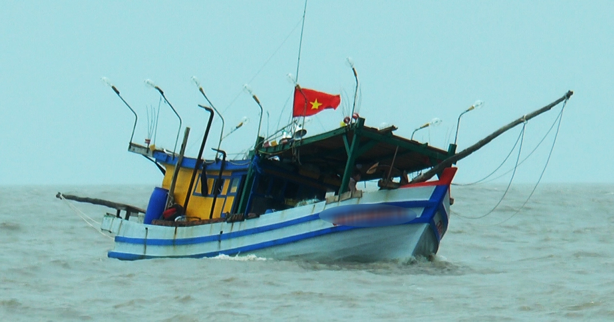 Đã tìm thấy thi thể thuyền trưởng bị dông lốc làm mất tích trên biển