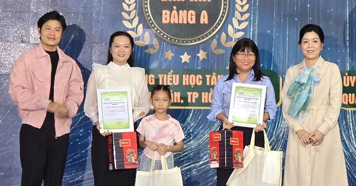 Viết tiếp câu chuyện hòa bình vang lên Cùng HTV hành động xanh