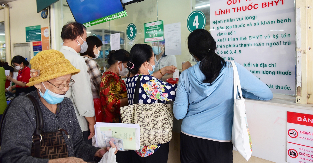 Có danh sách bệnh, tùy tình trạng, bệnh nhân mạn tính sẽ được cấp thuốc tối đa 3 tháng/lần