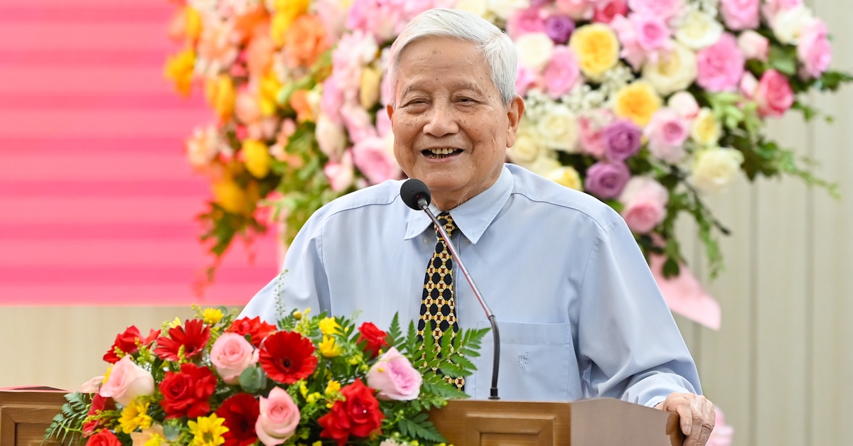 Nhà báo Hà Đăng kể chuyện ‘Tâm sự đồng bạc trong két sắt’ và lời dạy của Bác Hồ