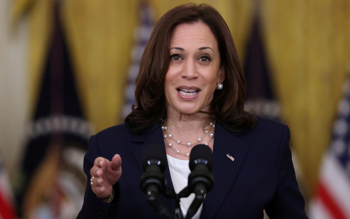 Sách của cựu phó tổng thống Mỹ Kamala Harris có bị thu hồi như tin đồn?