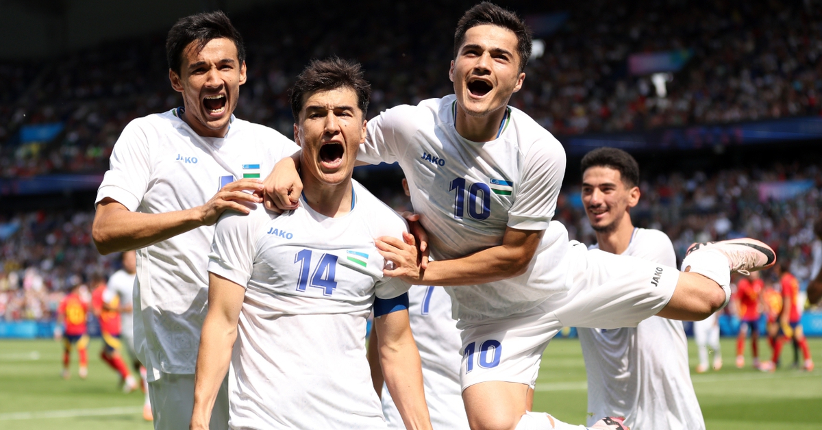 FIFA cấm Nga, nhưng đã có Uzbekistan