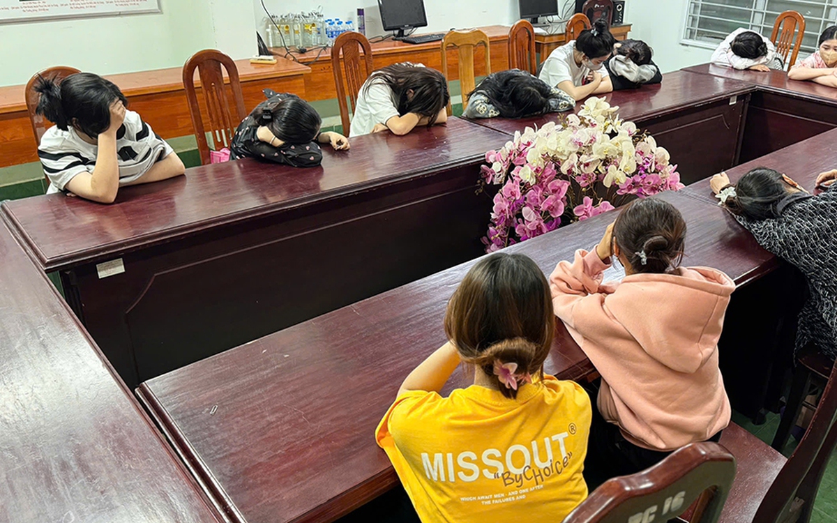 An Giang: Truy tìm nghi phạm bị tố mua dâm người dưới 18 tuổi