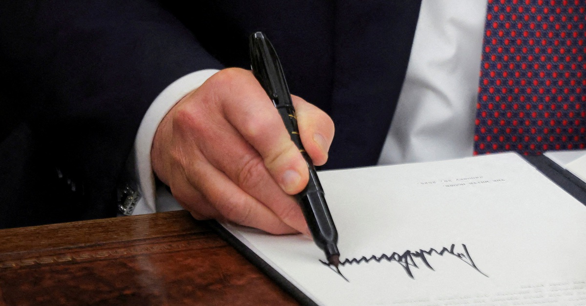 Ông Trump duyệt tăng cường phòng thủ cho nước Mỹ