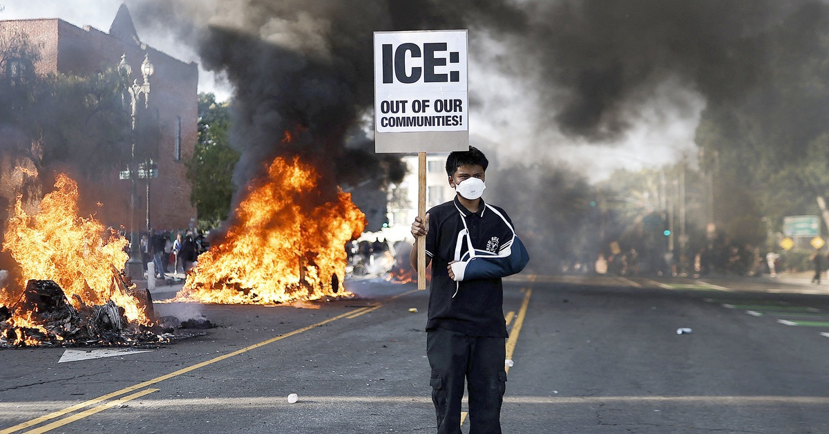 Biểu tình ở Los Angeles: Quyền anh, quyền tôi - Tuổi Trẻ Online