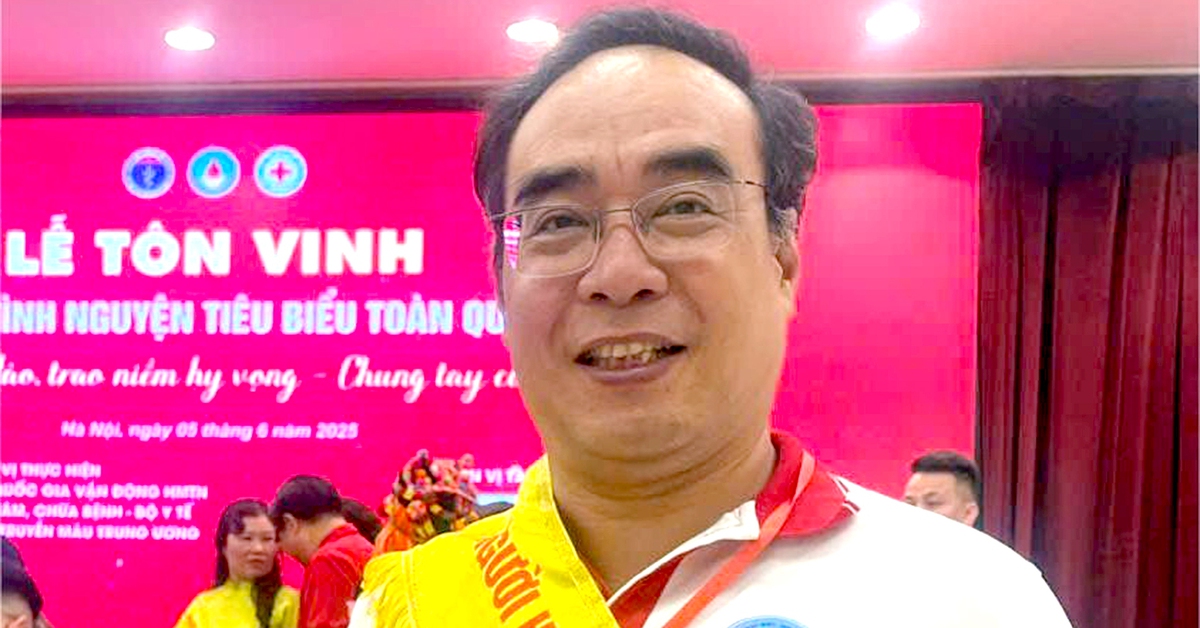 Giám đốc 78 lần hiến máu cứu người, đăng ký hiến xác, hiến tạng