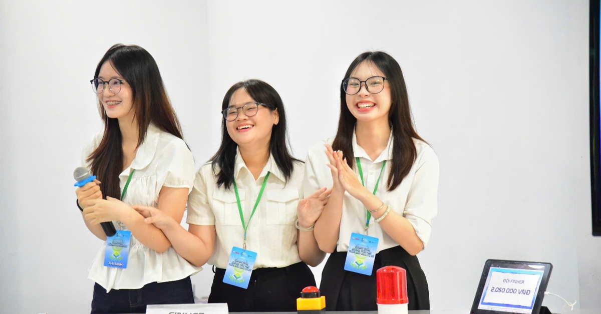 Bạn trẻ háo hức bước vào sân chơi thực tiễn, đấu trí tài chính
