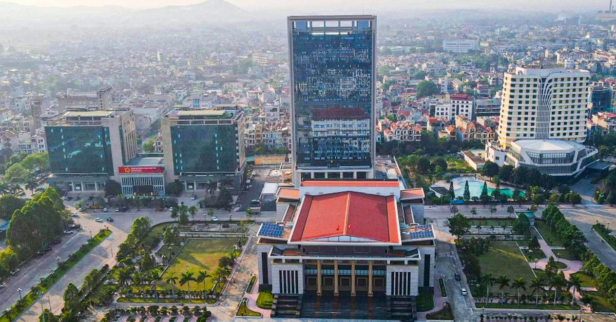 Tỉnh có quy mô kinh tế thứ 5 cả nước có các lãnh đạo sở mới