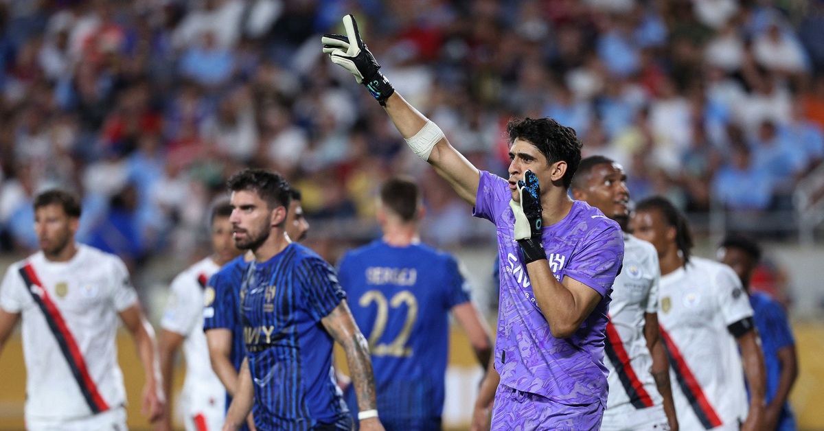 Thủ môn Bounou: Chìa khóa giúp Al Hilal đánh bại Man City