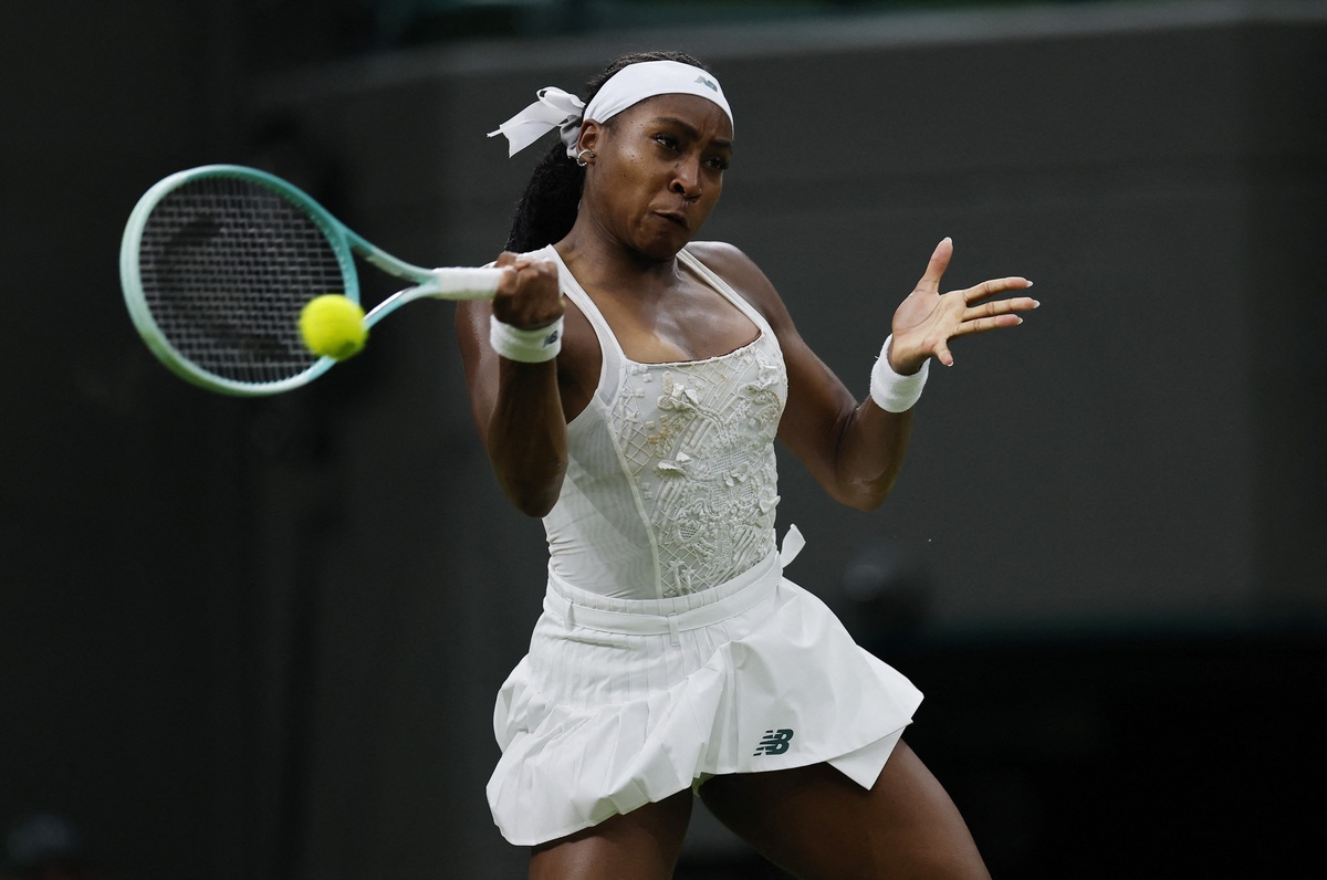 Đương kim vô địch Roland Garros thua sốc ở vòng 1 Wimbledon