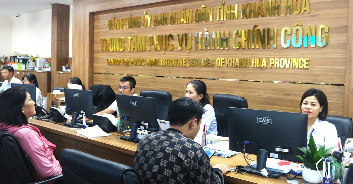 Sau sáp nhập, người dân Khánh Hòa có 2 nơi để nộp hồ sơ thủ tục hành chính