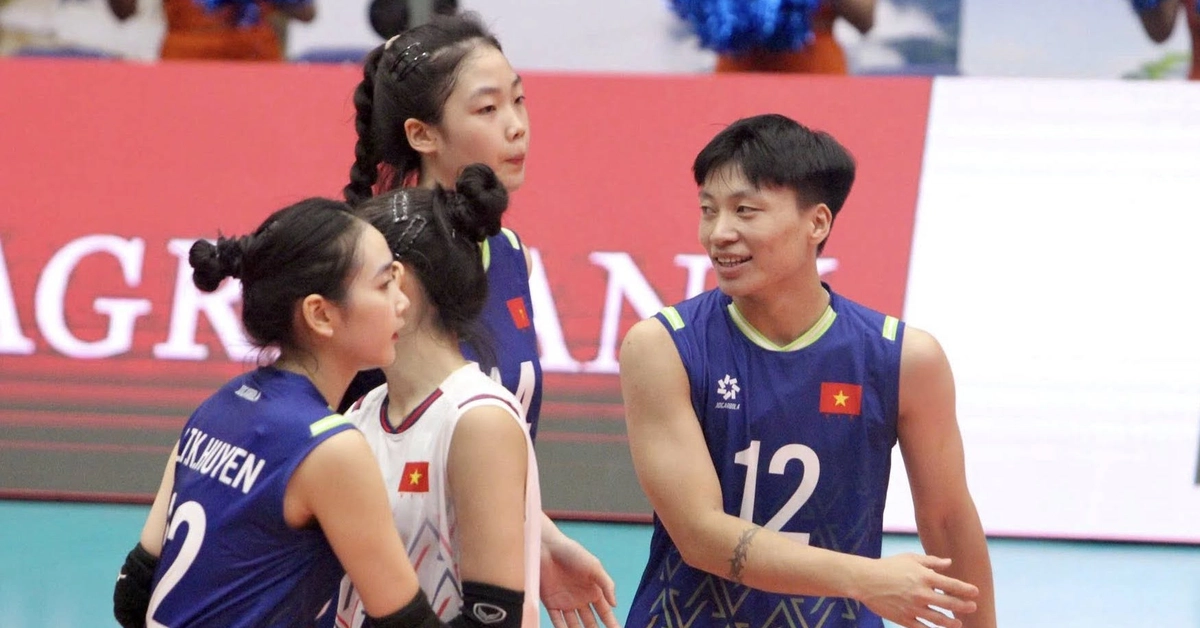 Giải bóng chuyền nữ VTV Cup 2025: Những tay đánh trẻ ấn tượng