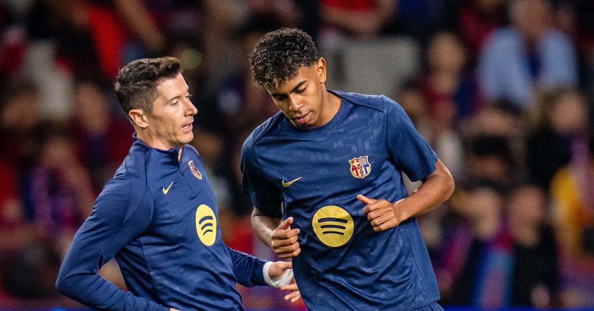 Yamal ra yêu sách, giành quyền đá phạt đền với Lewandowski