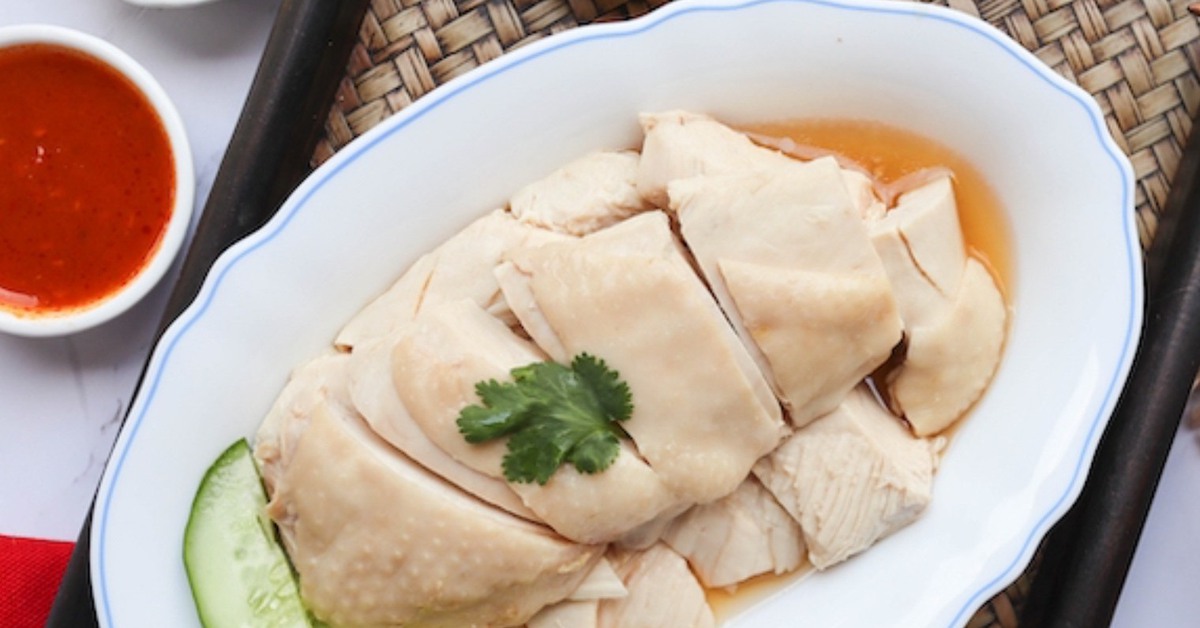 Cơm gà Hải Nam không cần thêm nước xốt vẫn ngon, luyện tập tạo nên hoàn hảo
