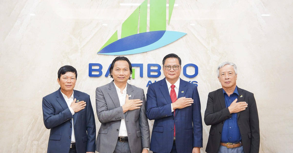 Ông Phạm Ngọc Vịnh ngồi vào ghế nóng chủ tịch Bamboo Airways