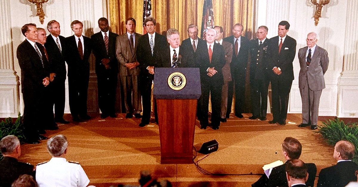 Xem lại thời khắc Tổng thống Bill Clinton tuyên bố bình thường hóa quan hệ với Việt Nam 30 năm trước