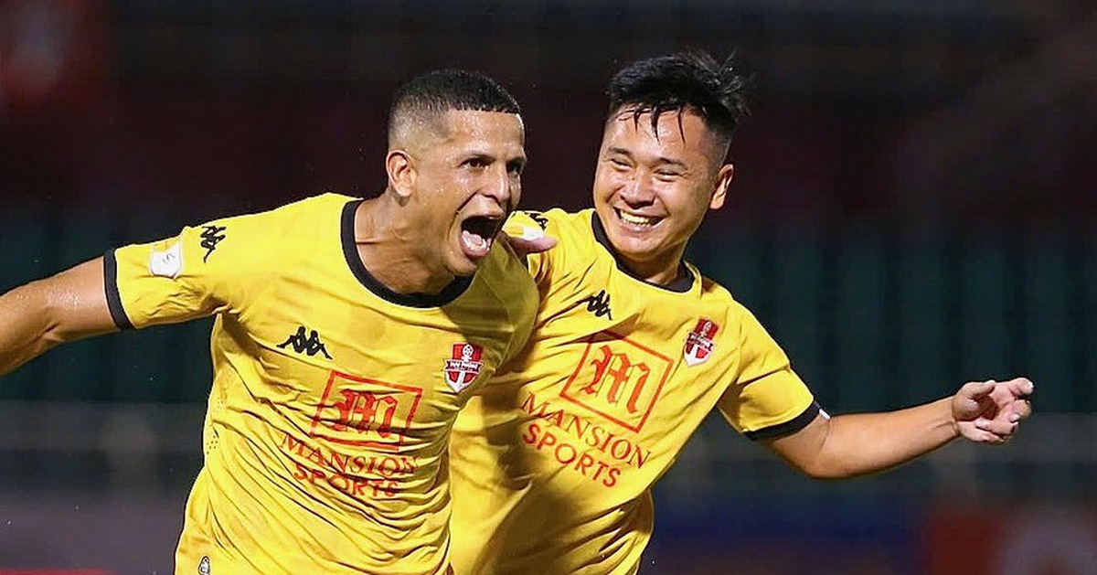 Nhiều CLB V-League lại 'đòi' tăng ngoại binh