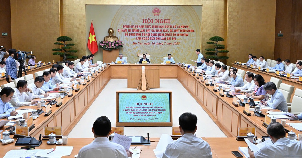 Thủ tướng họp về Luật Đất đai, bàn việc xác định giá đất, đất có yếu tố nước ngoài