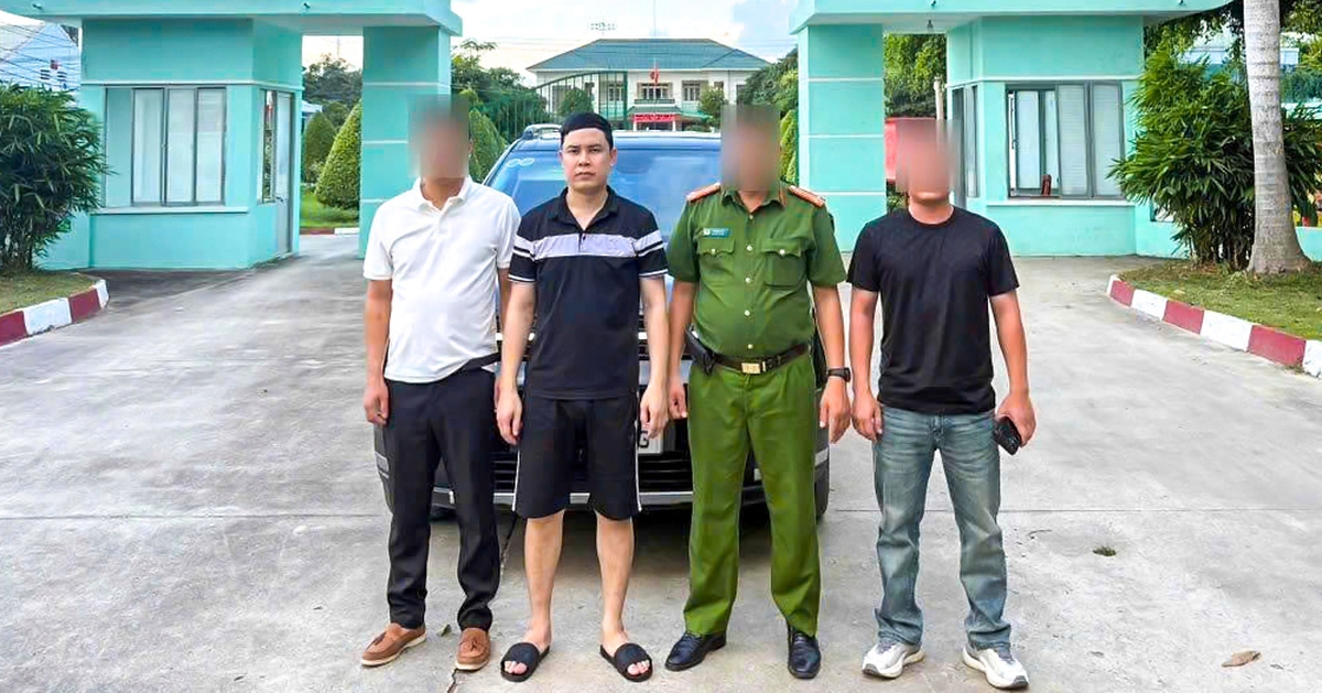 Trưởng phòng điều tra về ma túy vận động người bị truy nã từ Campuchia về nước đầu thú