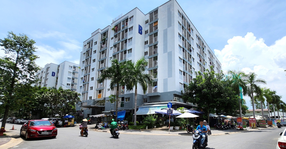 Cải tạo, xây lại nhà chung cư ở TP.HCM sẽ được hưởng 50% kinh phí xây hạ tầng, di dời