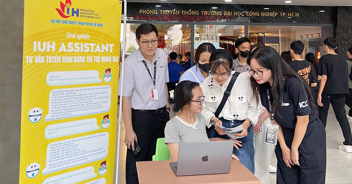 Bùng nổ chatbot AI tư vấn xét tuyển đại học