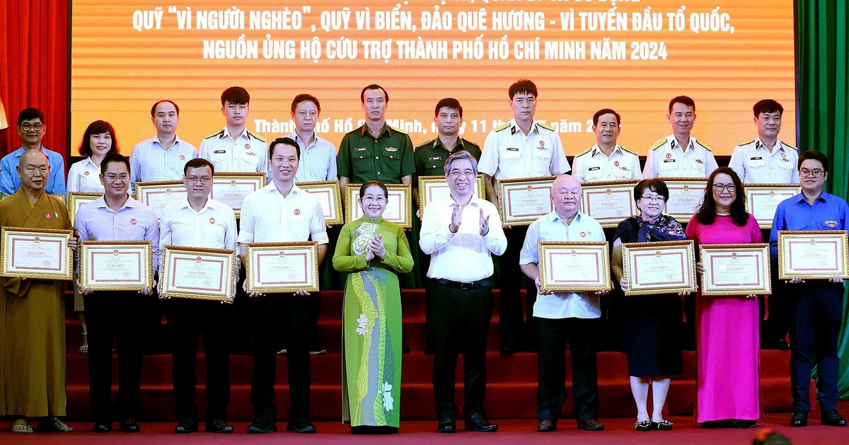 TP.HCM vận động hơn 550 tỉ đồng Quỹ 'Vì biển đảo quê hương - Vì tuyến đầu Tổ quốc' trong 15 năm