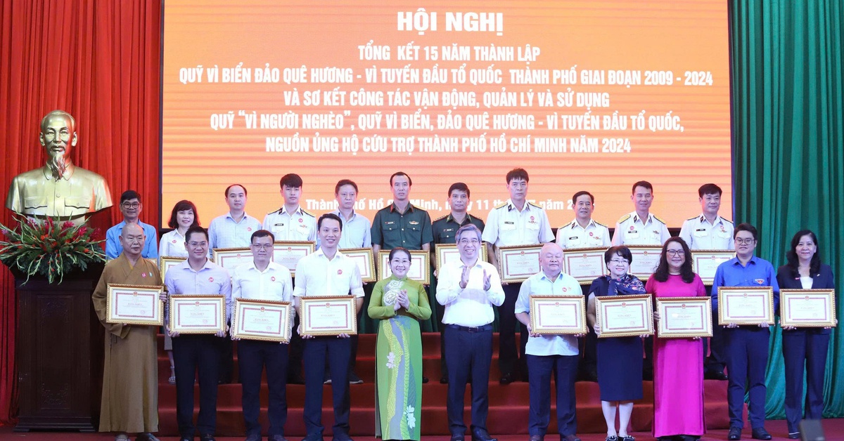TP.HCM vận động hơn 550 tỉ đồng Quỹ 'Vì biển đảo quê hương - Vì tuyến đầu Tổ quốc' trong 15 năm