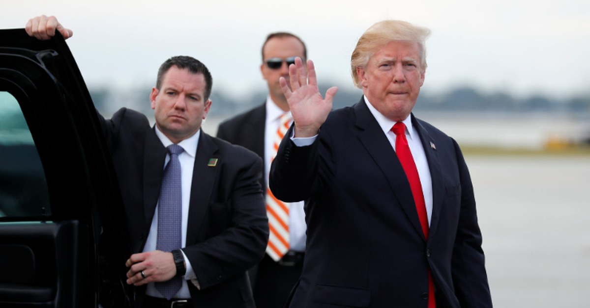 Quan chức cấp cao Iran dọa 'tấn công bằng drone khi ông Trump đi tắm nắng'?