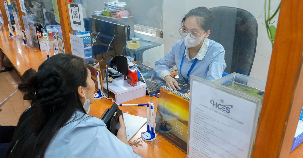 Tin tức sáng 13-7: Làm part-time cũng phải đóng bảo hiểm thất nghiệp