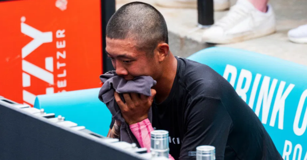 Quang Dương bị UPA cắt hợp đồng khi ở Việt Nam