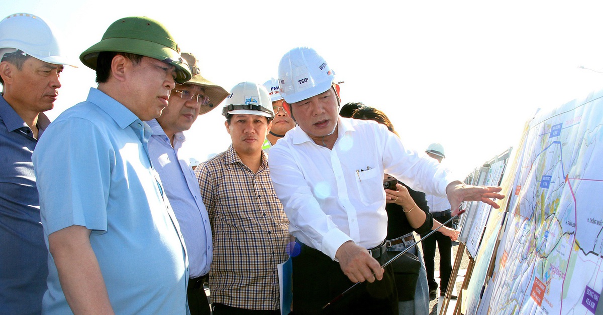 Yêu cầu đúng tiến độ vành đai 3, đẩy nhanh làm vành đai 4 TP.HCM