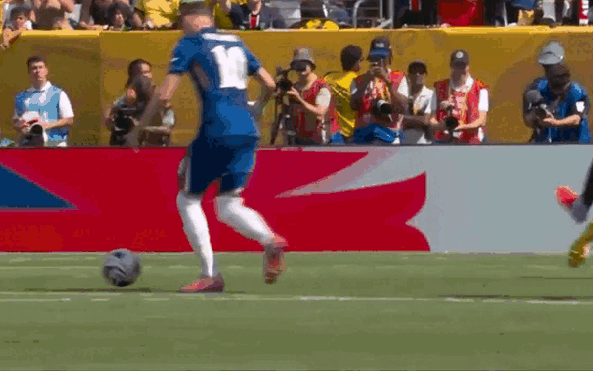 Video: Chelsea gây sốc khi đánh bại PSG 3-0