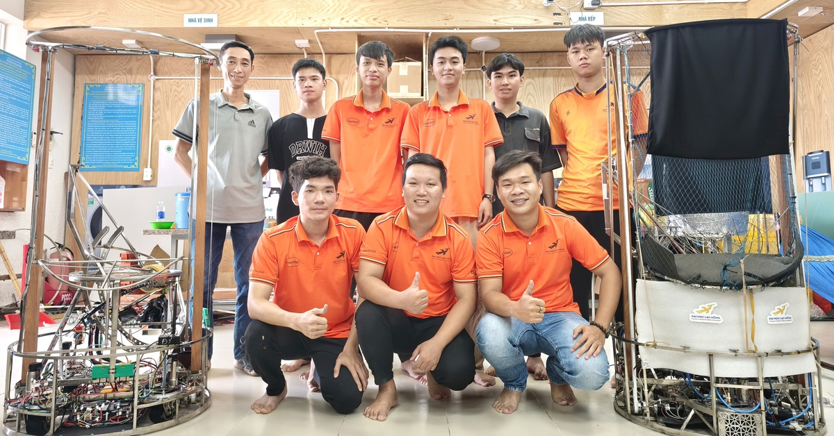 Vào 'lò luyện' robot đi thi quốc tế