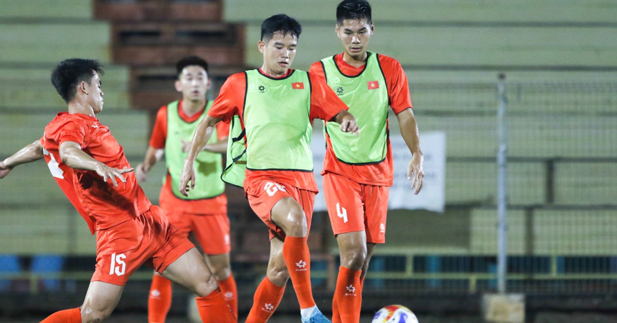 U23 Việt Nam tự tin dù không được tập làm quen sân chính
