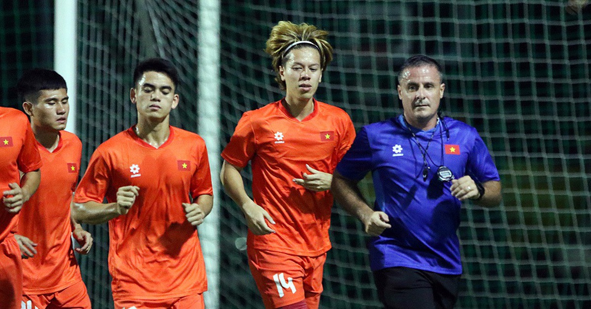Lịch trực tiếp Giải U23 Đông Nam Á 2025: U23 Việt Nam đấu với Lào