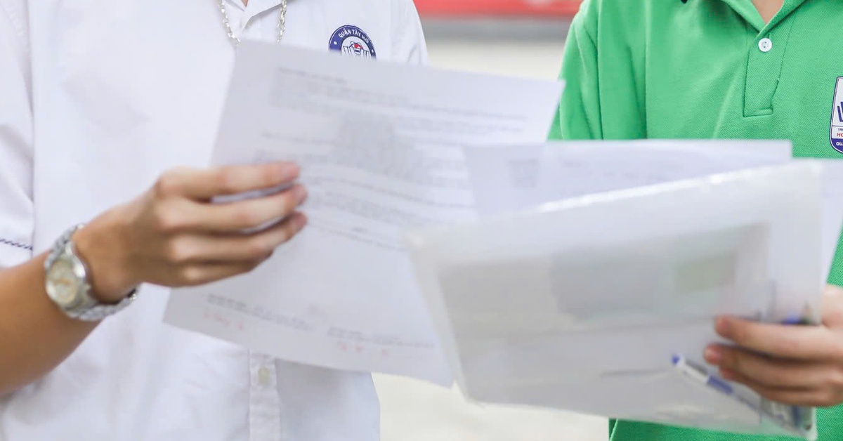 Thí sinh từ đậu thành rớt lớp 10 chuyên, Sở GD-ĐT Hải Phòng xin lỗi