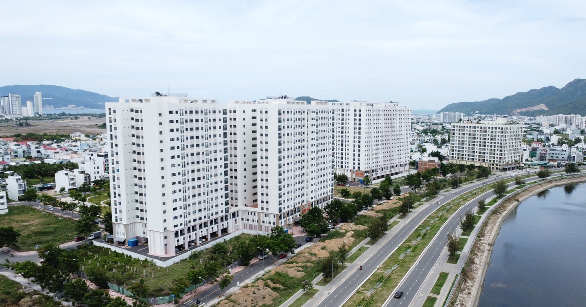 Cán bộ ở Khánh Hòa mà nhà cách nơi làm việc trên 30km được mua nhà ở xã hội