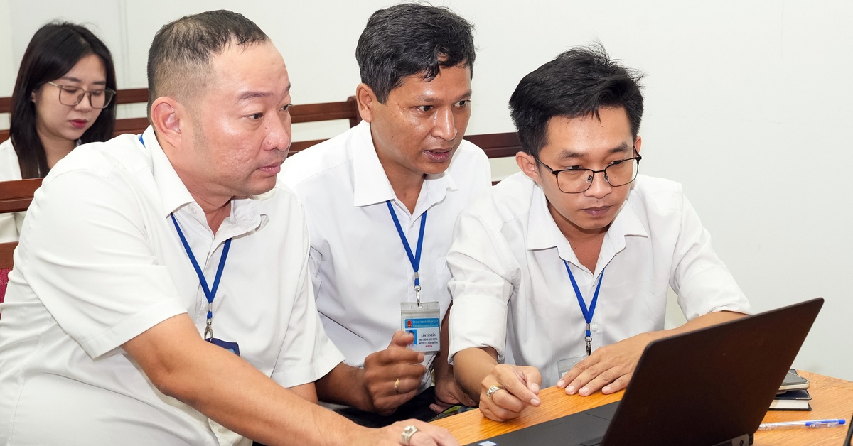 Những cán bộ, công chức nào được nhận thêm 5 triệu/tháng từ ngày 15-8?