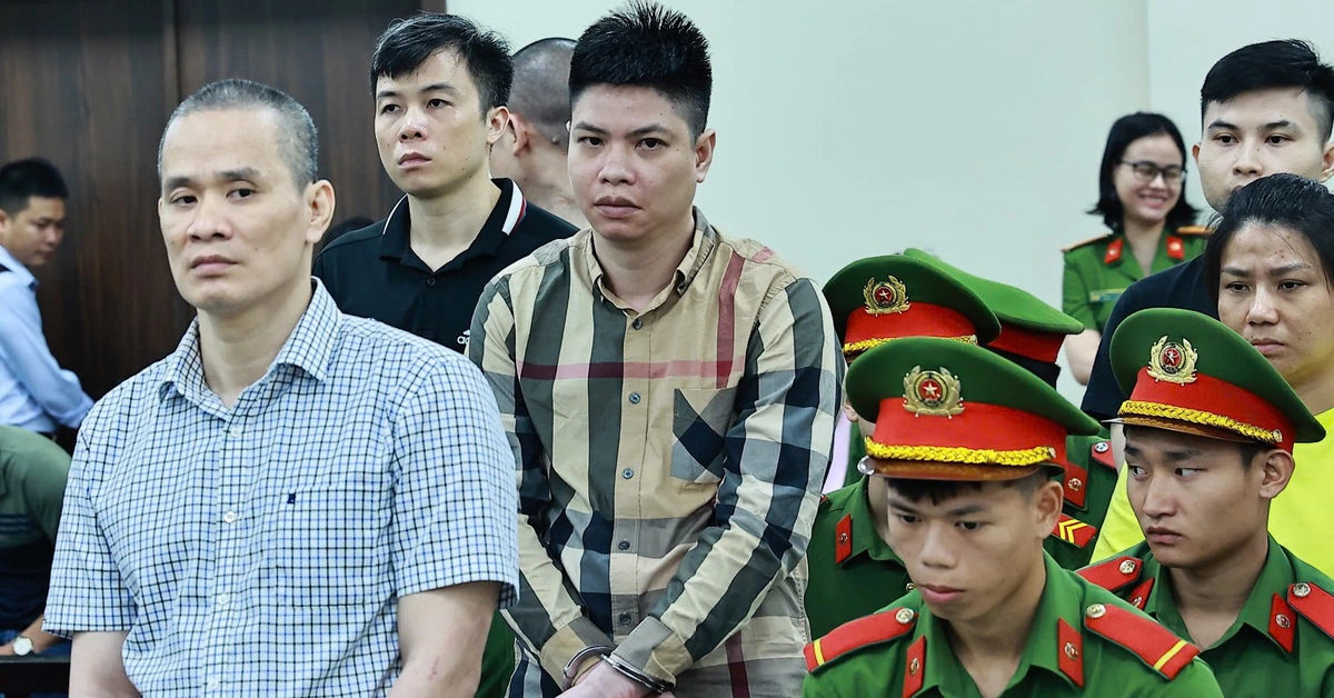 Tòa tuyên tử hình 11 bị cáo trong vụ đường dây ma túy có sự 'bảo kê' của hai cựu cán bộ công an